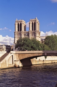 FRA75-0542-Ile de la Cité